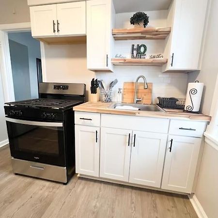كليفلاند The Gateway: Entire Apartment 7 Mins From Airport المظهر الخارجي الصورة